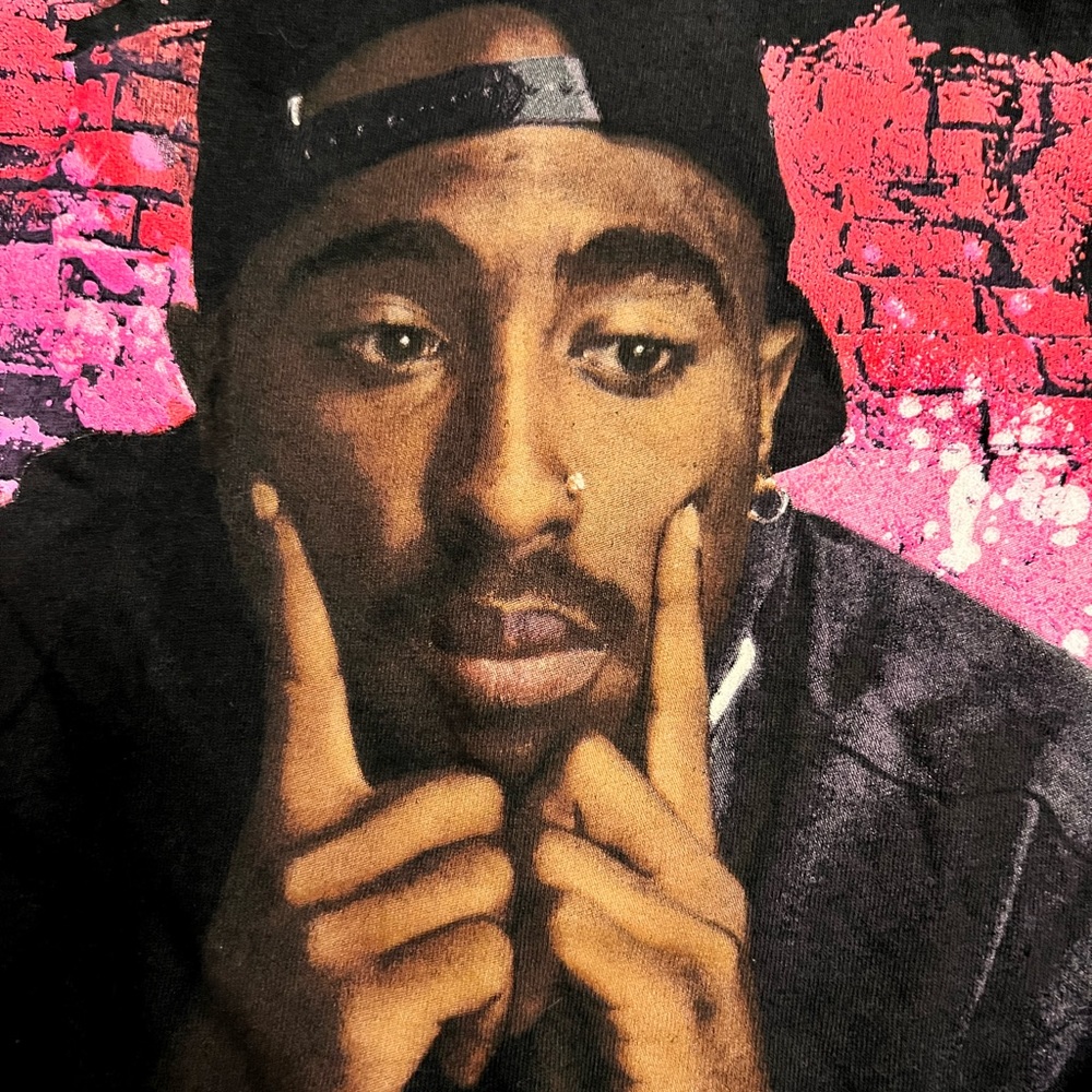 Tupac Shakur Women’s Medium Graphic Tee Poetic Justice